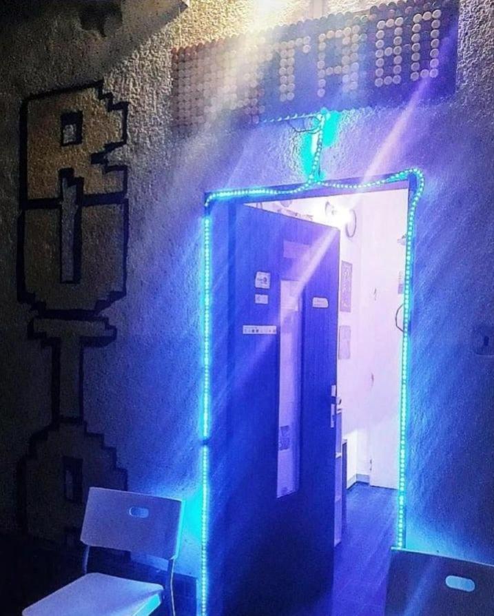 Ruta 80 Hostel Брно Экстерьер фото